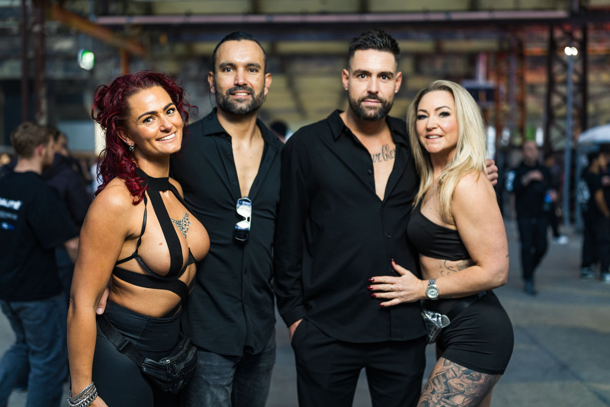 Loading... just a sec